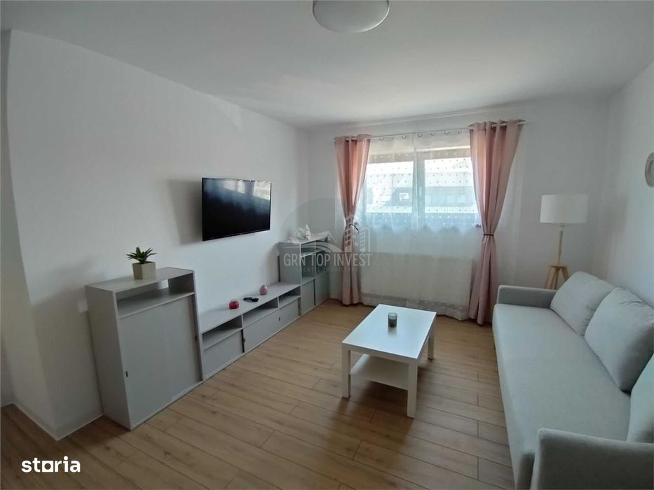 Apartament decomandat cu 2 camere zona Doamna Stanca