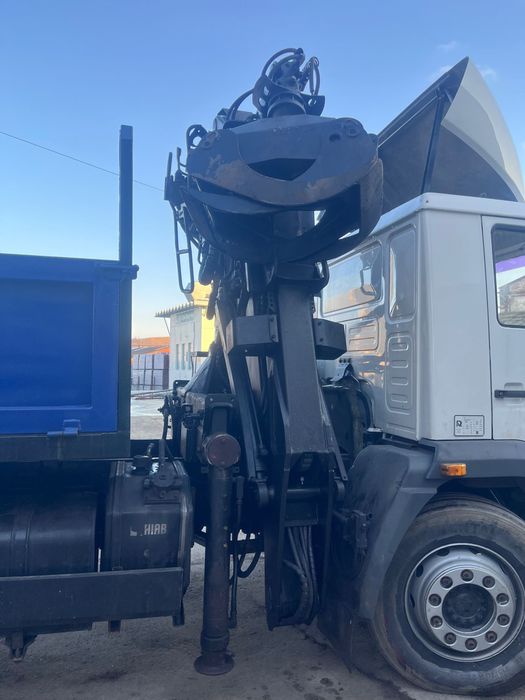 Man LE 18.250 2005 bascula/macara forestiera