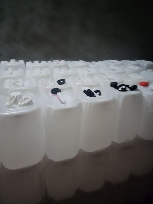 Kanistra 20 litr 15000 somdan