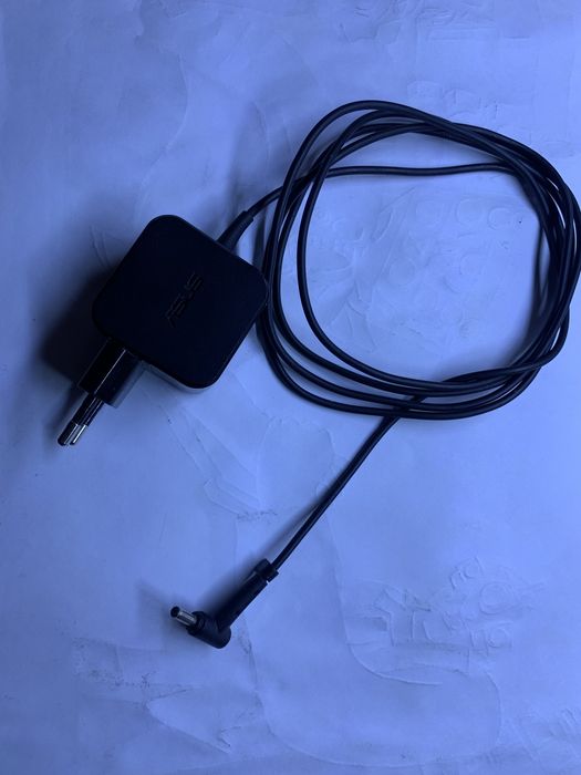 Ноутбук Asus vivobook