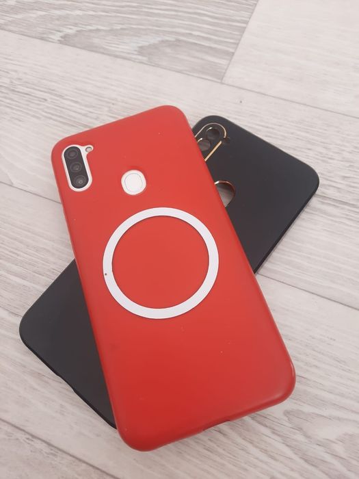 Samsung A11 телефон