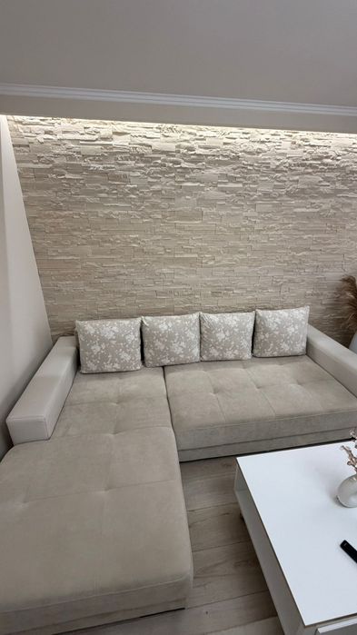 Coltar living/dining