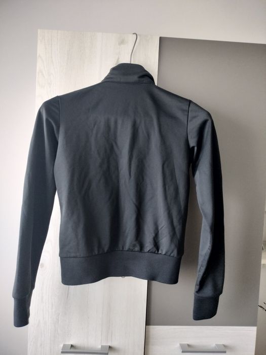 De vânzare bluză trening fete Nike mărimea XS