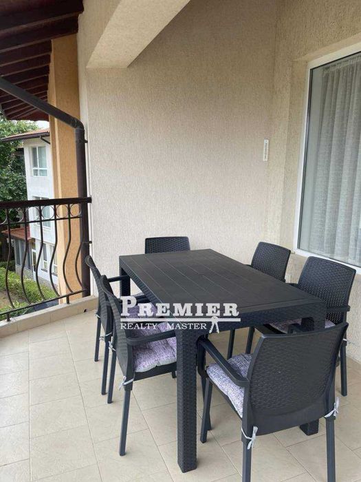 Прекрасен Тристаен апартамент  за продажба до  курорт Албена