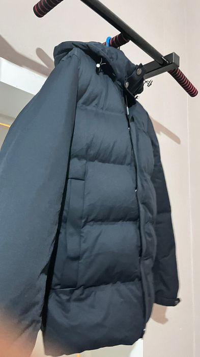 Куртка размер Л новый