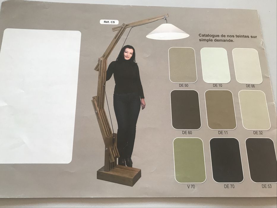 Vand stoc de mobila