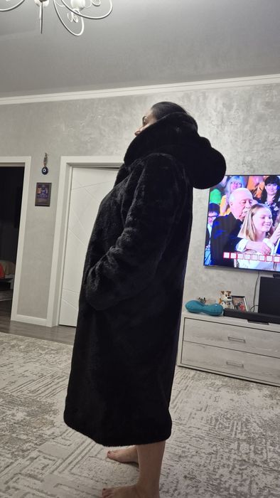 Шуба зимняя под норку