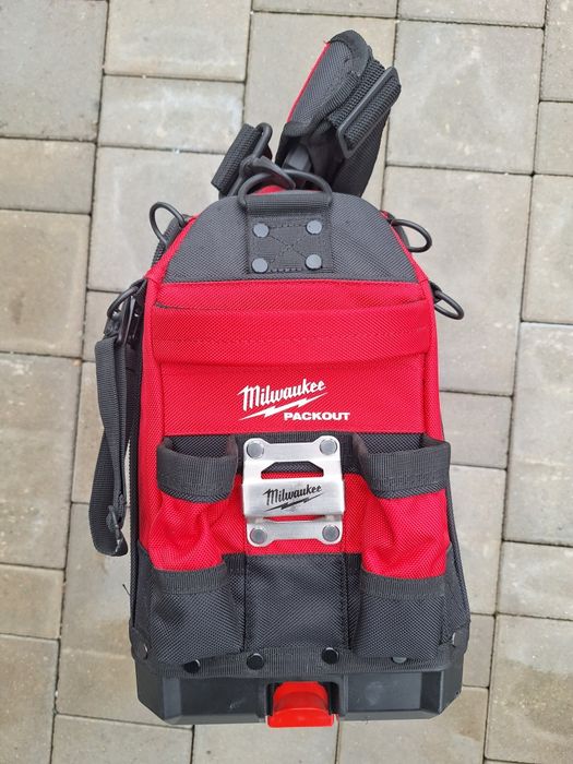 Milwaukee packout geanta