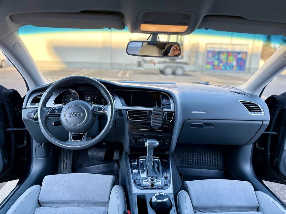 Audi  A5  S-Line  Quattro