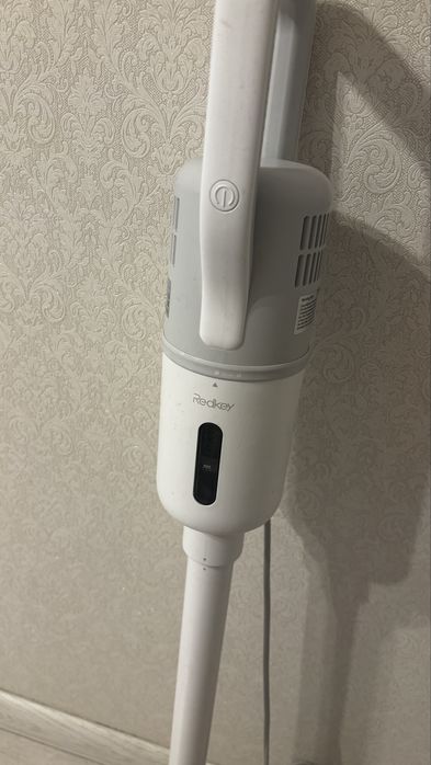 Пылесос Redkey P6