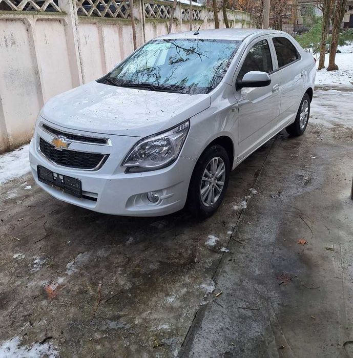 Продам свой новый 2026 кобальт, без пробега