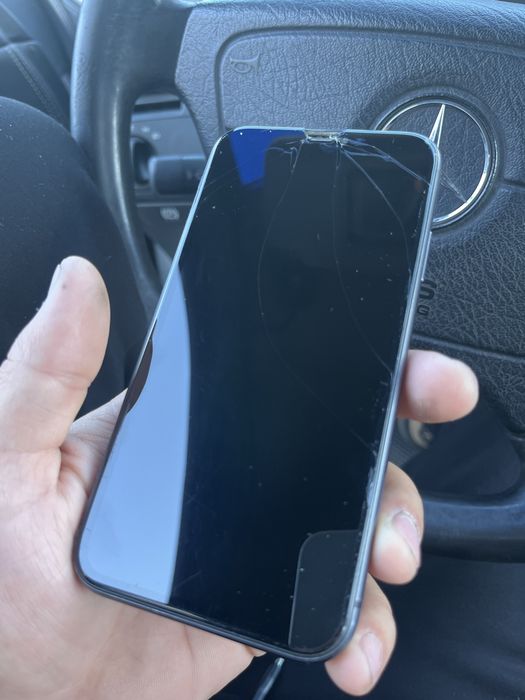 Продам, iphone 11