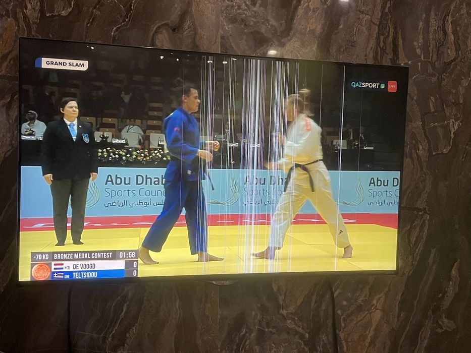 Продам бу смарт телевизор LG