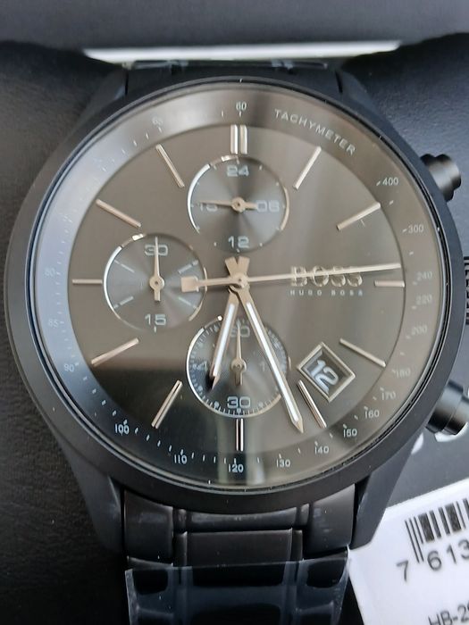 Нов мъжки елегантен часовник HUGO BOSS 1513676. Имам и други обяви с нови часовници