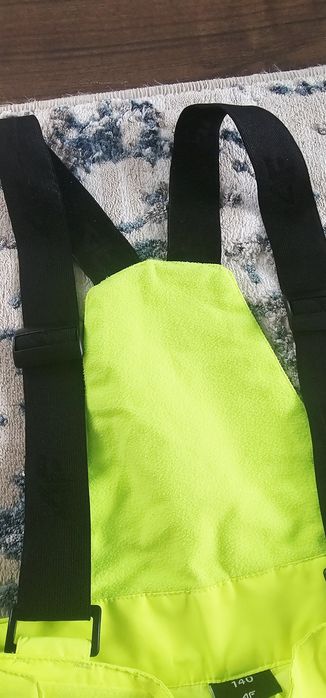 Vand pantaloni ski 4 f copii