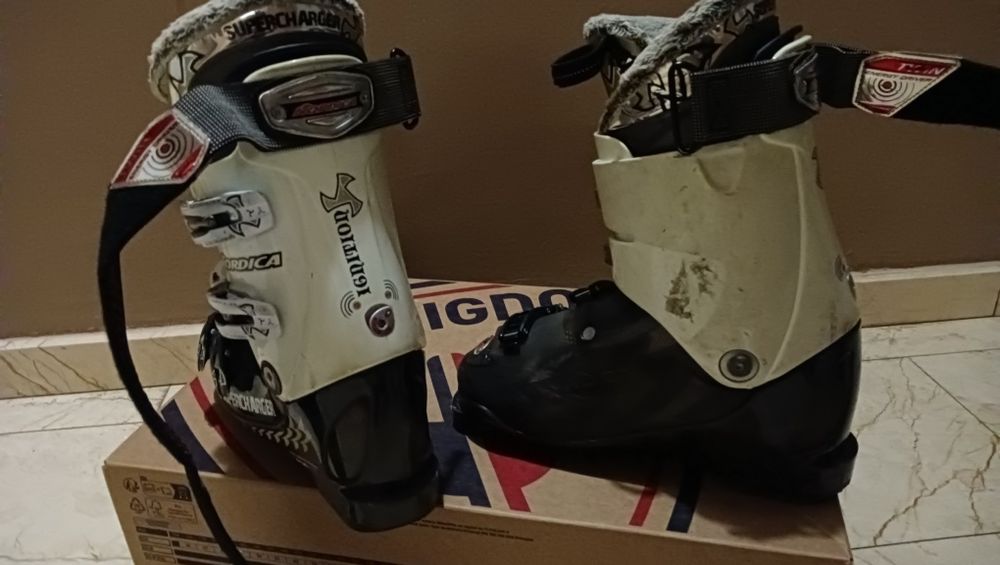 Ски обувки Nordika Supercharger 26.5см