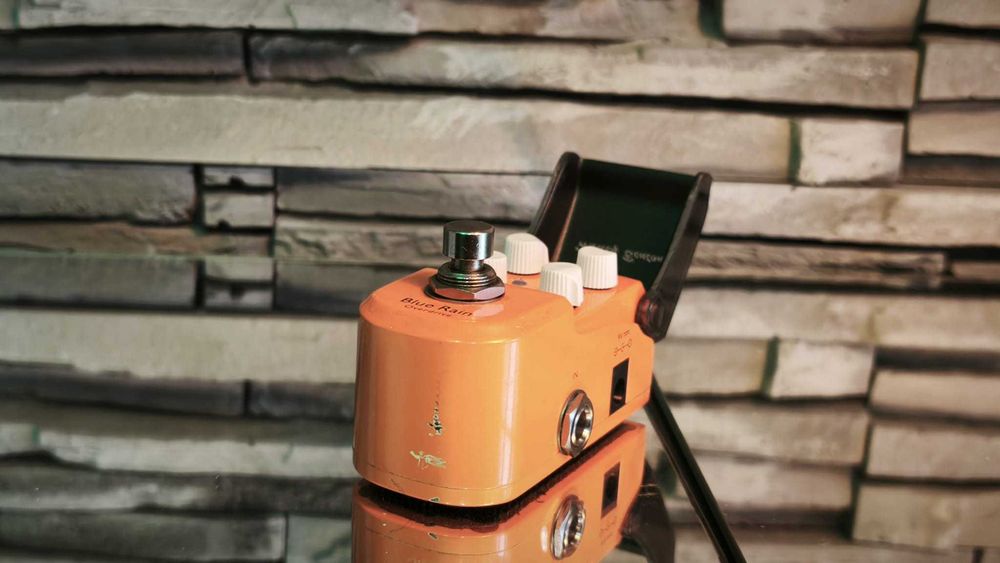 Pedala chitara electrica Harley Benton Blue Rain Overdrive - Garantie