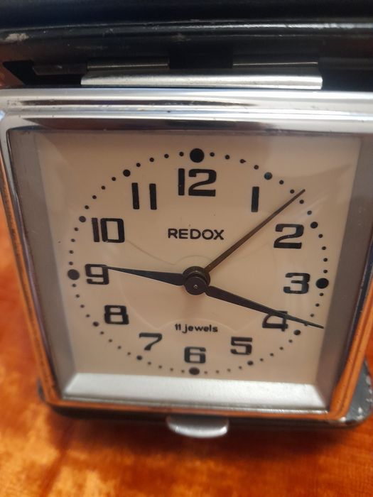 Ретро туристически часовник