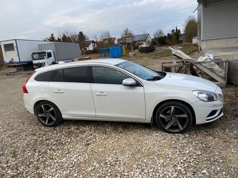 VOLVO V60 2012 — imagine 3