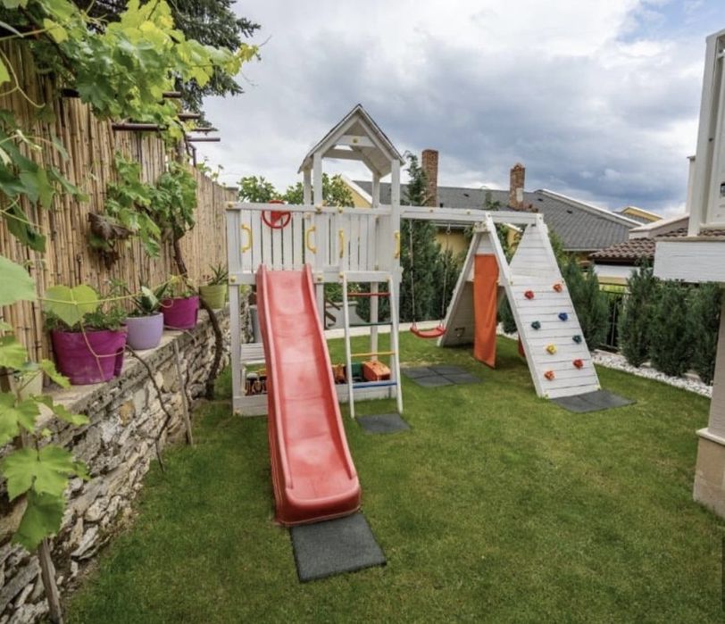 Луксозна вила под наем на яз. Кърджали