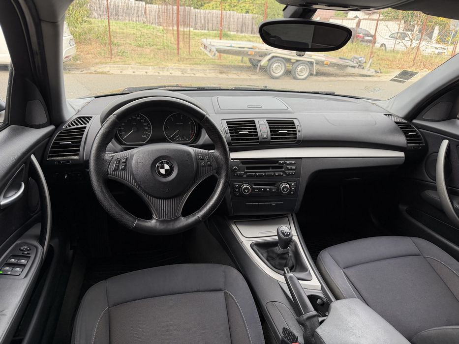 BMW 1 Series 2008 — imagine 5