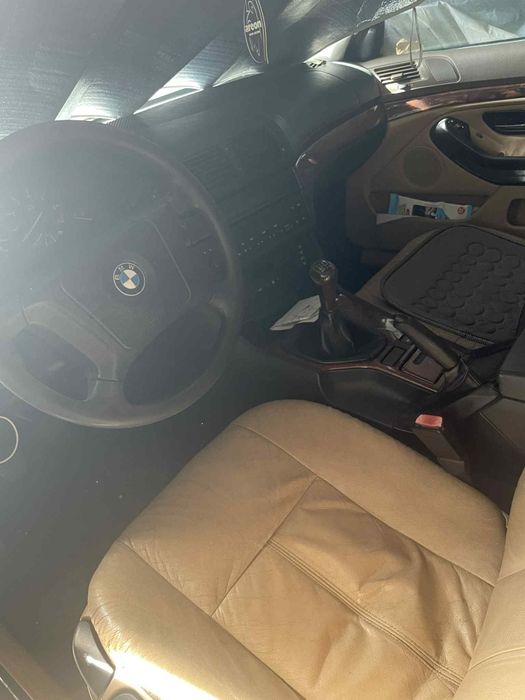 De vânzare BMW 520I E39