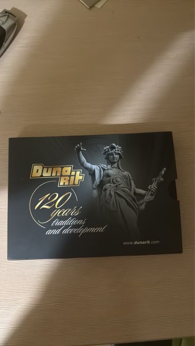 Позлатена монета 120 години Дунарит