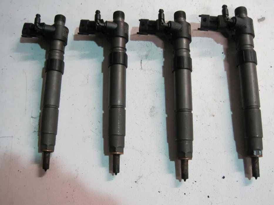 Injector Land Rover Discovery Sport 2.2 Diesel Cod injecor 0445116043