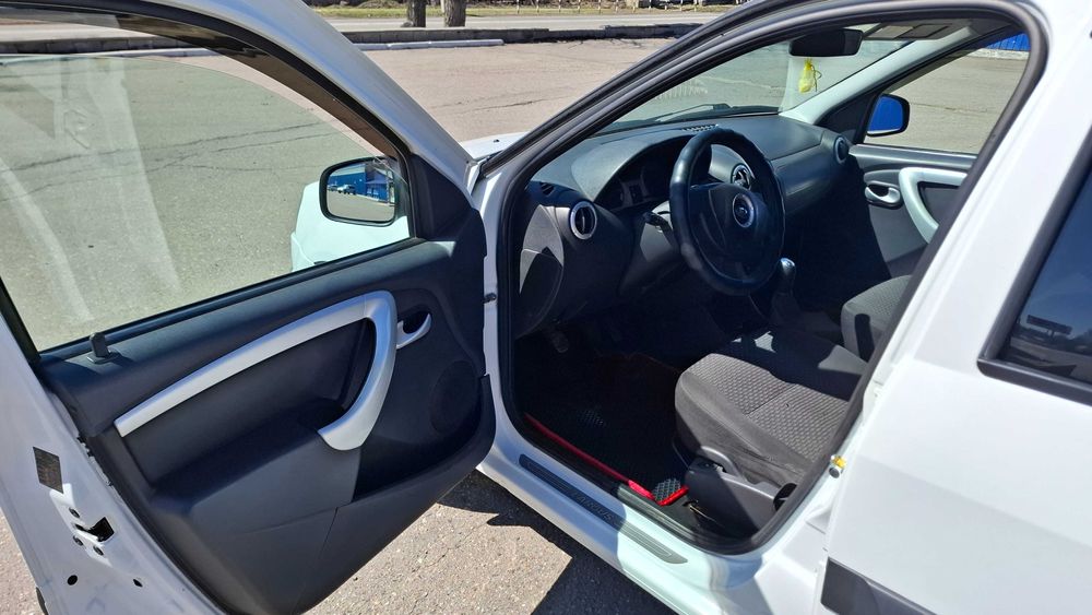 Продам Ларгус в хорошем состоянии