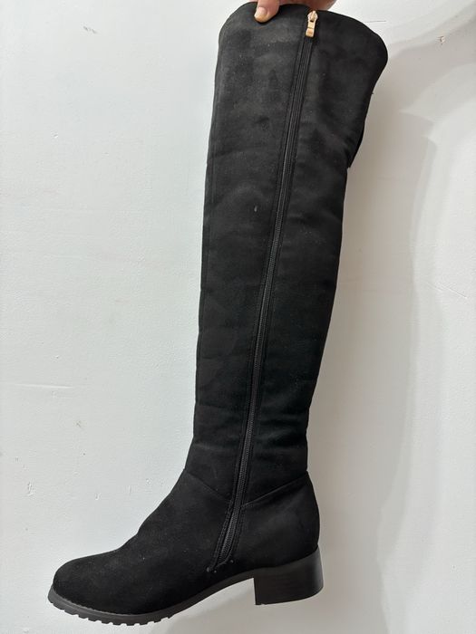 Продаются сапоги зимние