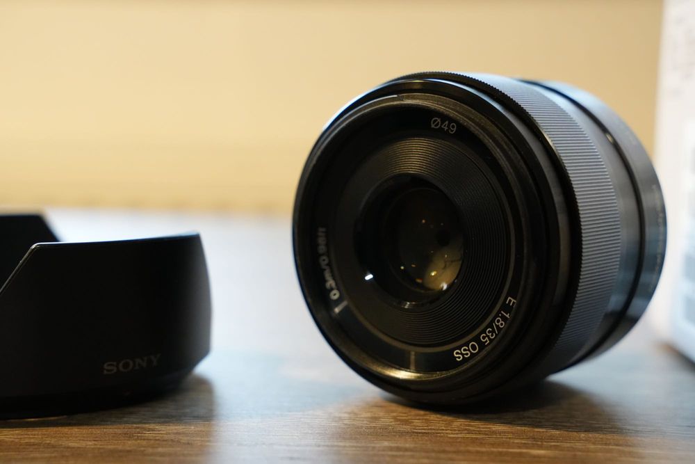 Sony 35mm f1.8 OSS