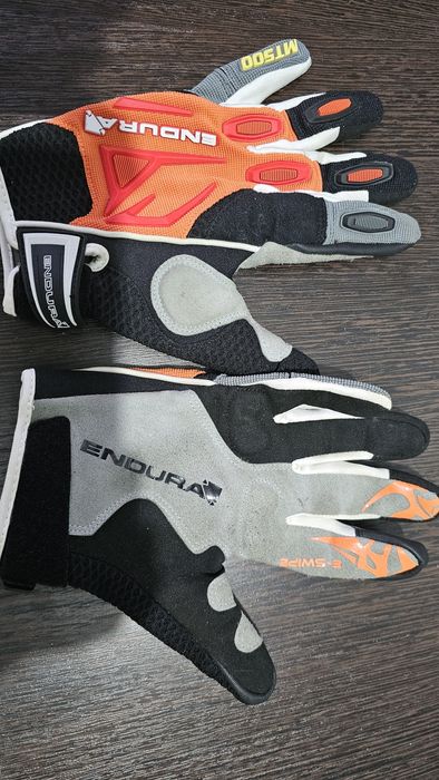 Продам велоперчатки эндура