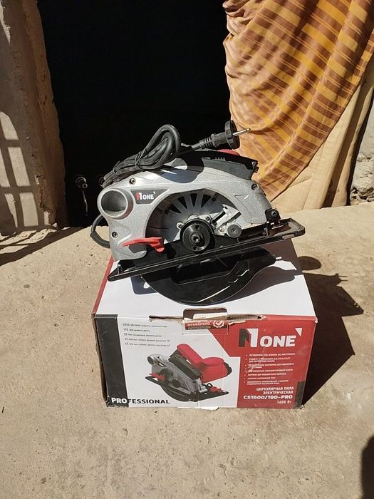 Продаются инструменты