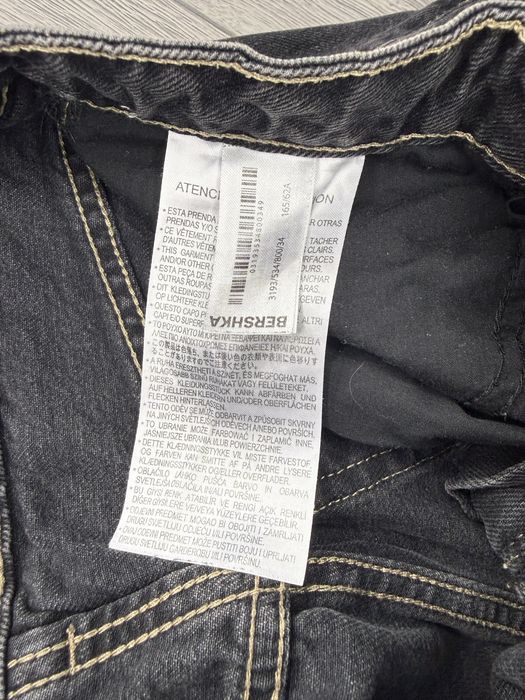 Blugi scurti Bershka