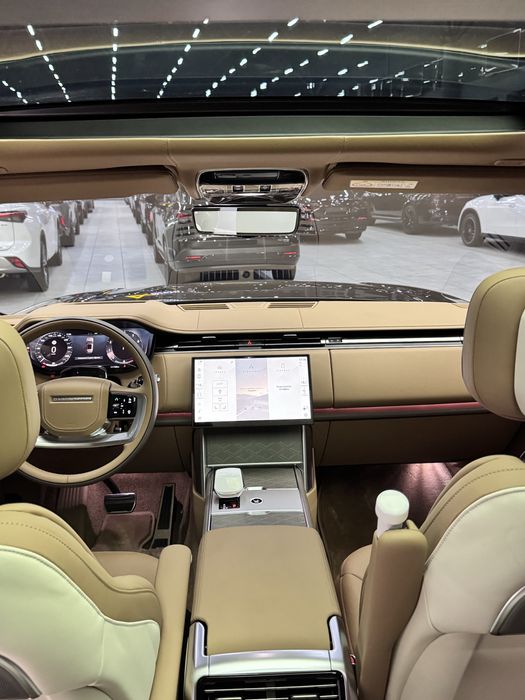 Land Rover Range Rover SV P615