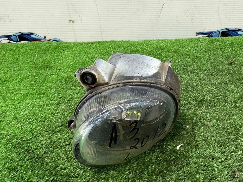 PROIECTOR CEATA FATA STANGA AUDI A3 2.0 DIESEL 2012 COD OEM 89210613 8E0941699E 8E0941699C 2012-2020