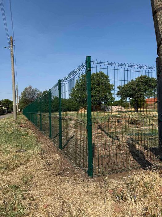 Оградни системи - ламелни огради, габиони, оградни пана | Интера Строй