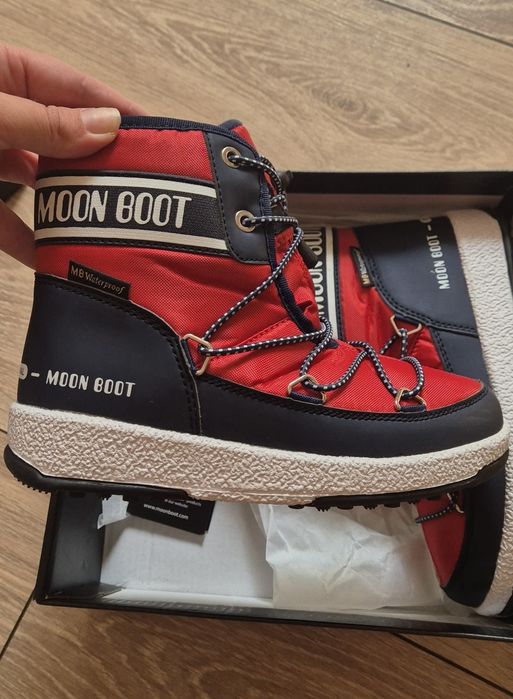 Детски апрески MoonBoot