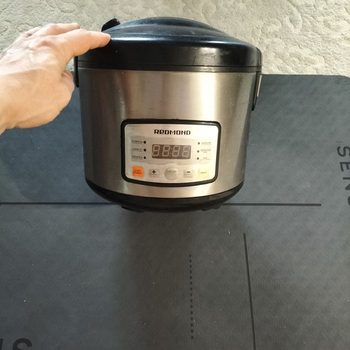 Мультиварка редмонд