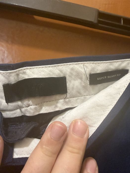 Pantaloni scurti - lungi  H&M barbati eleganti