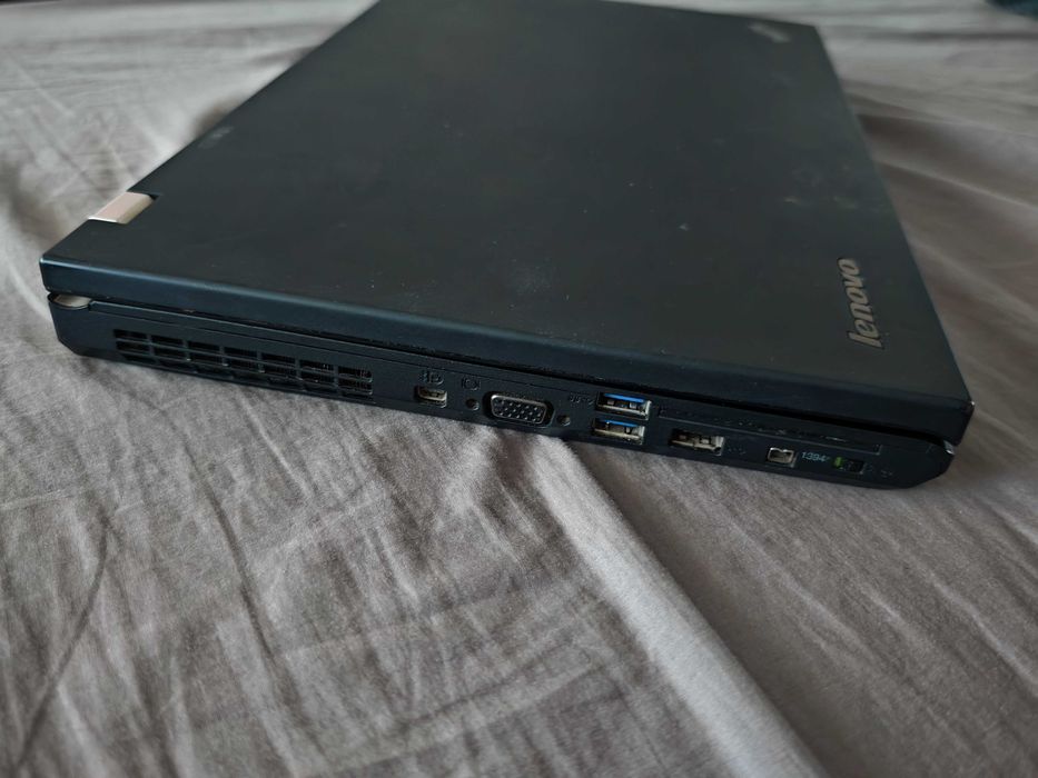 Lenovo W530      .