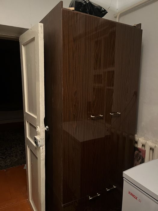 Мебель сатылады шкаф шифонер горка