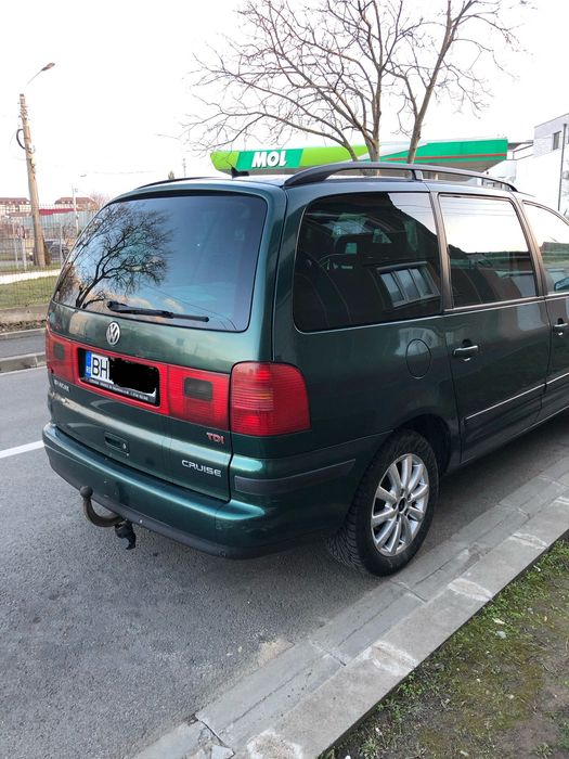Vând Volkswagen SHARAN 1,9 TDI, 125 CP, an 2004