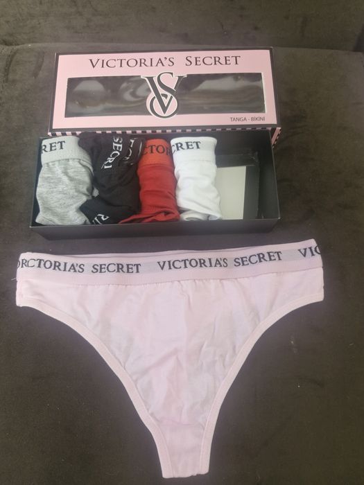 Lenjerie intimă pentru femei