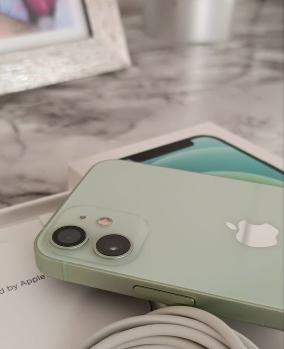 iPhone 12 mini