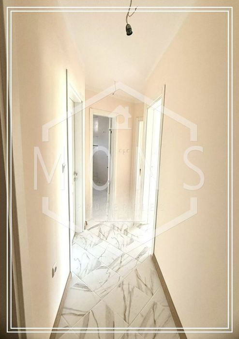 Продава се Тристаен апартамент в Велико Търново, Бузлуджа - 100 кв.м за 801 €/кв.м - Снимка #8