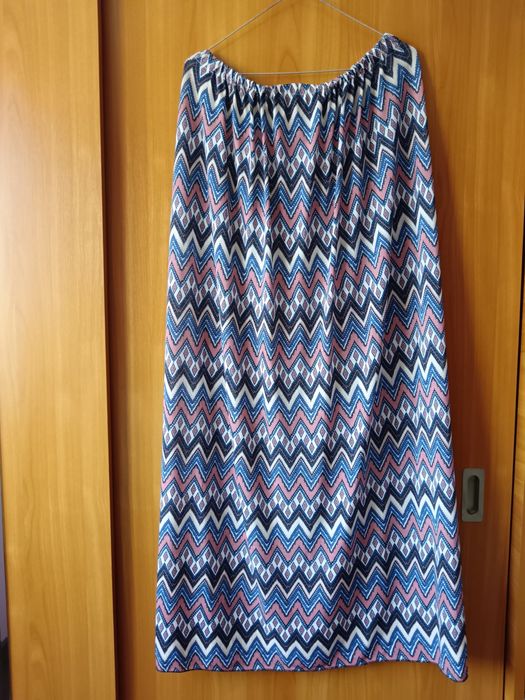 Vând Fustă Damă Lungă Mărimea XL -XXL