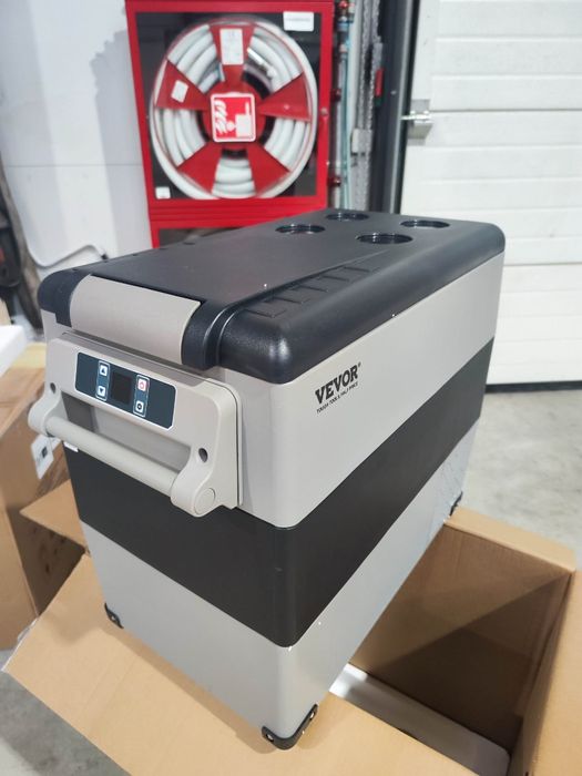 Frigider portabil auto camping 12-24V congelator 55L