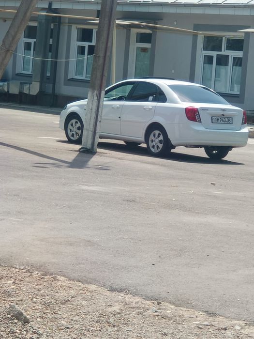 Jentra elegant plus sotiladi metan baloni  bilan narhini kelishiladi