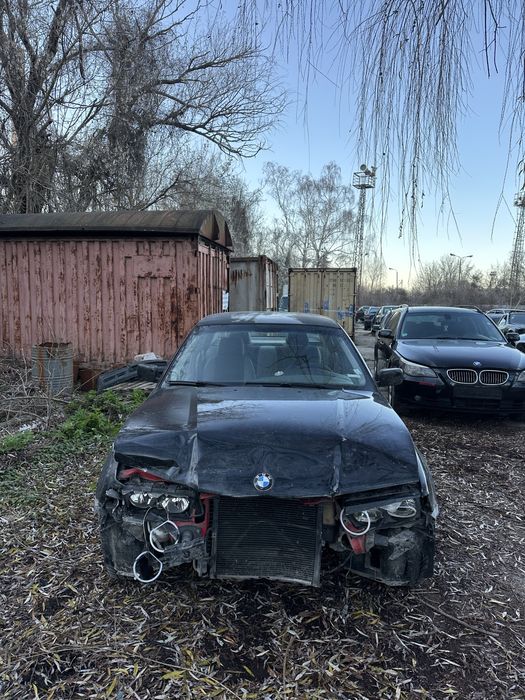 Bmw e36 318i НА ЧАСТИ
